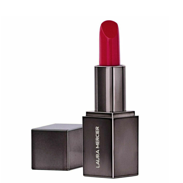 Laura MercierL Rouge Essentiel Silky Crème Lipstick Rouge Ultime #Classic Red 1.4 g ลิปสติกเนื้อซาตินที่มาพร้อมเม็ดสีคุณภาพสูงที่ให้สีสันเข้มข้น บางเบาสบายเรียวปาก  เพิ่มความชุ่มชื้นสูงสุด 6 ชั่วโมงให้เรียวปากเบาสบายโดยไม่ทำให้เรียวปากแห้งแตก